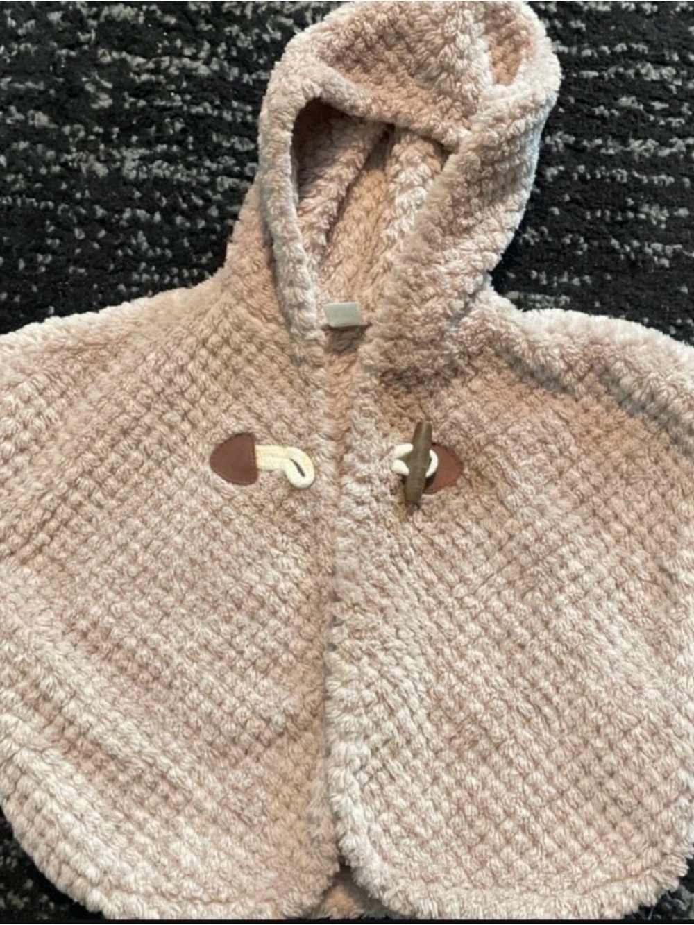 Plush Hooded Sherpa Cape for Kids - Cream